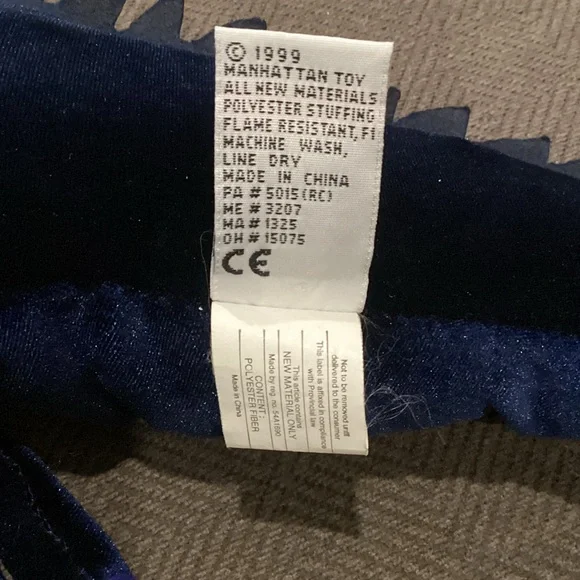 Manhattan Toy Iguana Navy Velvet Plush Vintage Toy 1999 - Picture 5 of 6